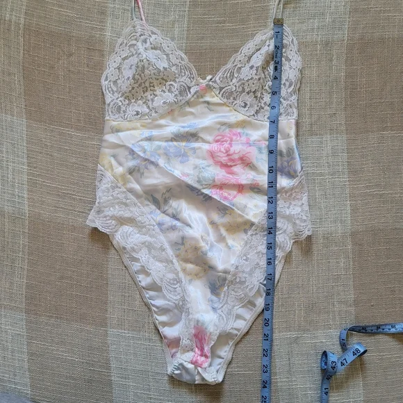 Vintage White Floral Sheer Lace Body Suit